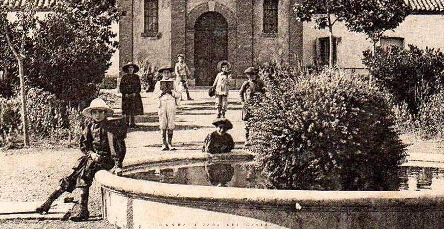 705- Bouira - eglise2.jpg
